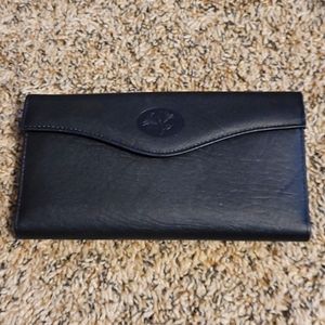 Burton black Heiress RFID Protected Organizer Clutch